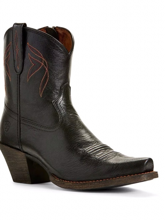 Ariat 10063918 Womens Olena Wide Square Toe Western Boot  Ariat Women\'s Western Ankle Boots, Black  SIZE 8.5